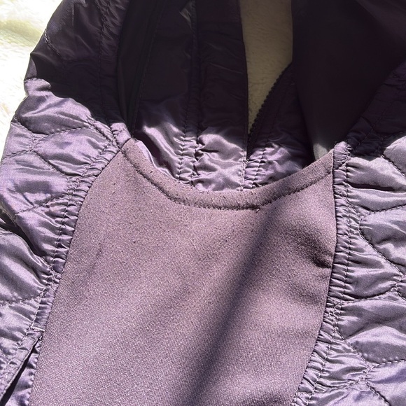 L.L.Bean Plum Quilted Lightweight Vest – Size XS | Cozy Layers | Fall Winter - Picture 6 of 8